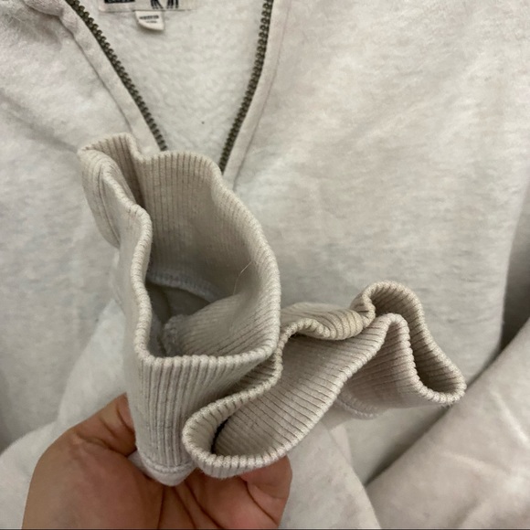 Aritzia TNA Long Zip Up Hoodie - Picture 5 of 5